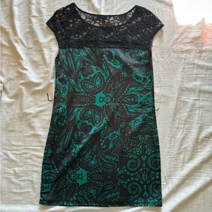 EUC Express green & black pattern minidress